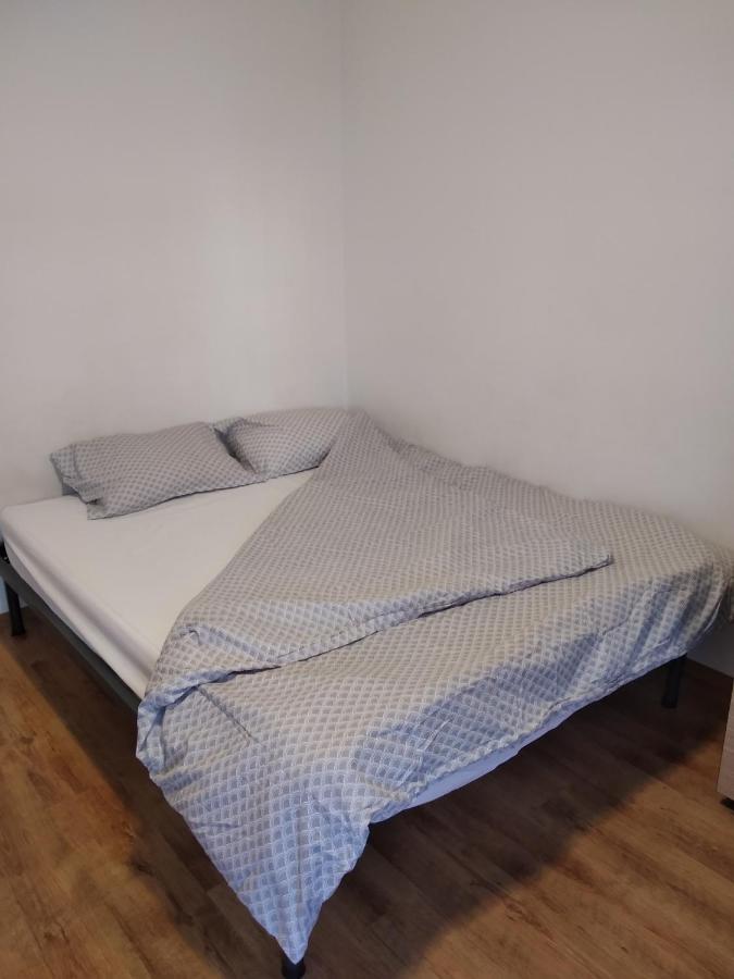 Apartament Alexandru Lägenhet Sibiu Exteriör bild